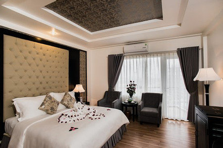Rosaleen Hotel Hue photo 2